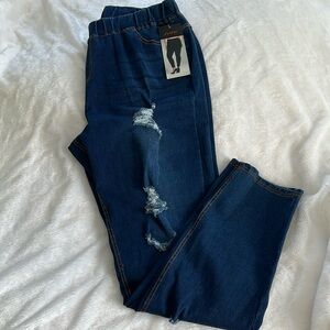 Dark wash distressed jeggings